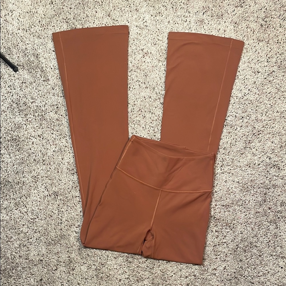 Lululemon Groove Nulu High-Rise Flared Yoga Pant Legging Size 4